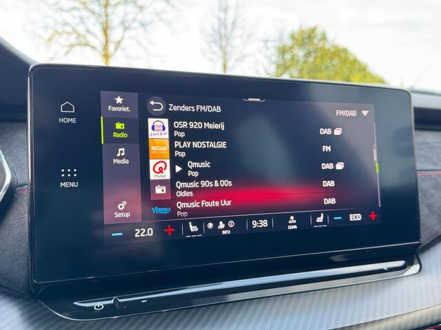 Skoda Octavia 1.4 TSI RS iV PHEV Business ACC / PDC / LED / RS KUIPSTOELEN / 180 KW / 245PK