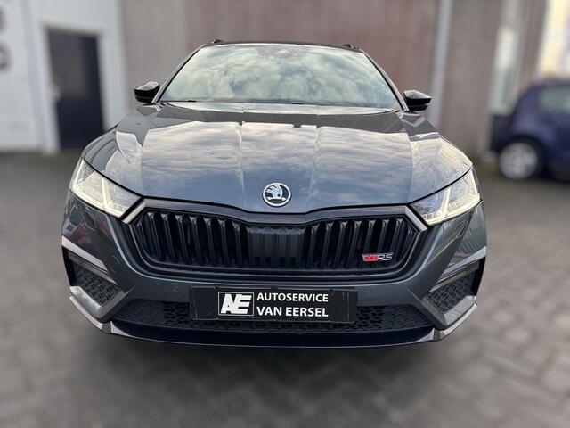 Skoda Octavia 1.4 TSI RS iV PHEV Business ACC / PDC / LED / RS KUIPSTOELEN / 180 KW / 245PK