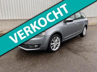 SKODA OCTAVIA Combi 1.4 TSI Greentech Elegance Businessline
