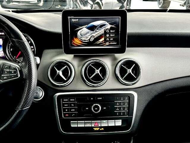 Mercedes-Benz CLA-Klasse 200 dA 136cv - PACKSPORT