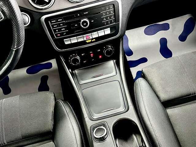 Mercedes-Benz CLA-Klasse 200 dA 136cv - PACKSPORT