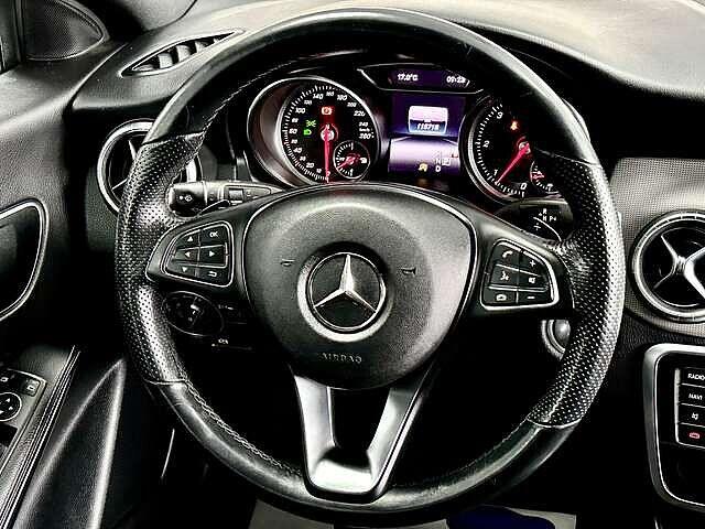 Mercedes-Benz CLA-Klasse 200 dA 136cv - PACKSPORT