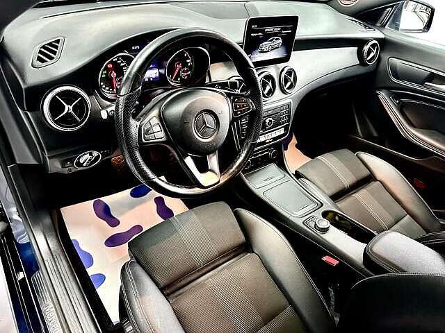 Mercedes-Benz CLA-Klasse 200 dA 136cv - PACKSPORT