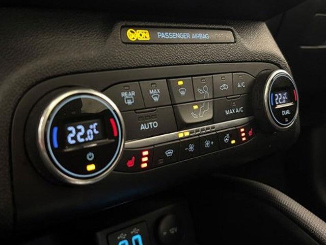 Ford Focus 1.0 EcoBoost Active AUT.B&O GPS Camera Panodak.Verw.Zetels+stuur