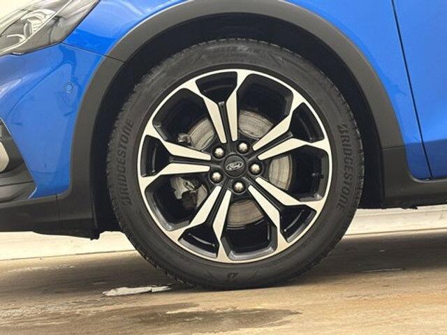 Ford Focus 1.0 EcoBoost Active AUT.B&O GPS Camera Panodak.Verw.Zetels+stuur