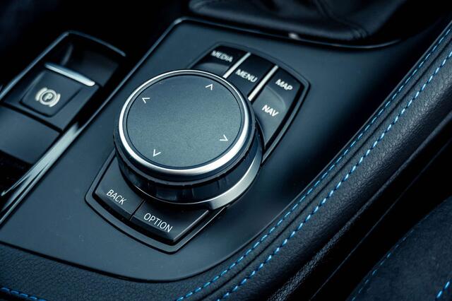 BMW X1 2.0i | sDrive | M Sport | Sportstoel | Shadow Line