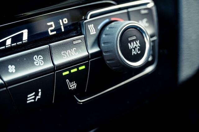 BMW X1 2.0i | sDrive | M Sport | Sportstoel | Shadow Line