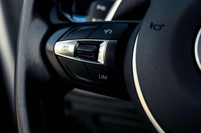 BMW X1 2.0i | sDrive | M Sport | Sportstoel | Shadow Line