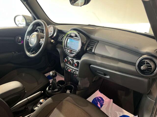 Mini ONE 1.5  5 PORTES  GPS  LED  GARANTIE 12 MOIS