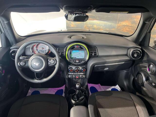 Mini ONE 1.5  5 PORTES  GPS  LED  GARANTIE 12 MOIS