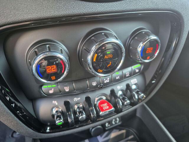 Mini Clubman Cooper S 2.0LEDERJCW PAKKETLEDERKEYLESSFULL LEDPDC