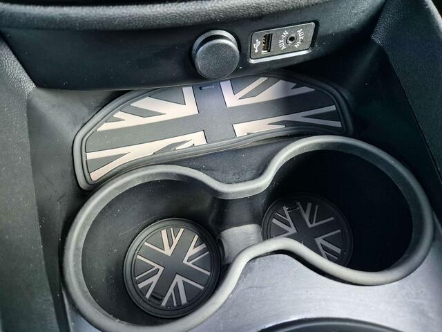 Mini Clubman Cooper S 2.0LEDERJCW PAKKETLEDERKEYLESSFULL LEDPDC