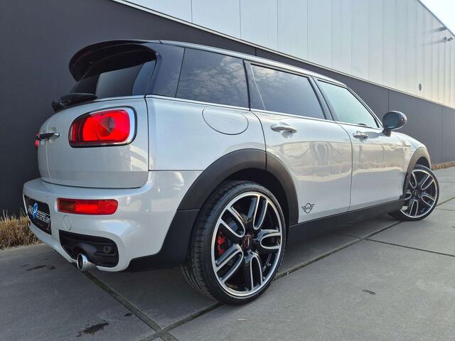 Mini Clubman Cooper S 2.0LEDERJCW PAKKETLEDERKEYLESSFULL LEDPDC