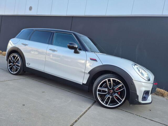 Mini Clubman Cooper S 2.0LEDERJCW PAKKETLEDERKEYLESSFULL LEDPDC
