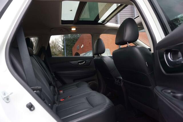 Nissan X-Trail 1.6 dCi 2WD 1�MAIN TOIT-PANO NAVI-CAM 6B