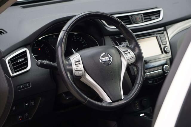 Nissan X-Trail 1.6 dCi 2WD 1�MAIN TOIT-PANO NAVI-CAM 6B