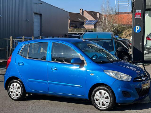 Hyundai I 10 1.0i BlueDriveCLIMAUSBAUX garantie 12M