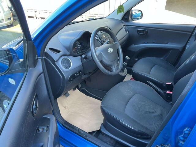 Hyundai I 10 1.0i BlueDriveCLIMAUSBAUX garantie 12M
