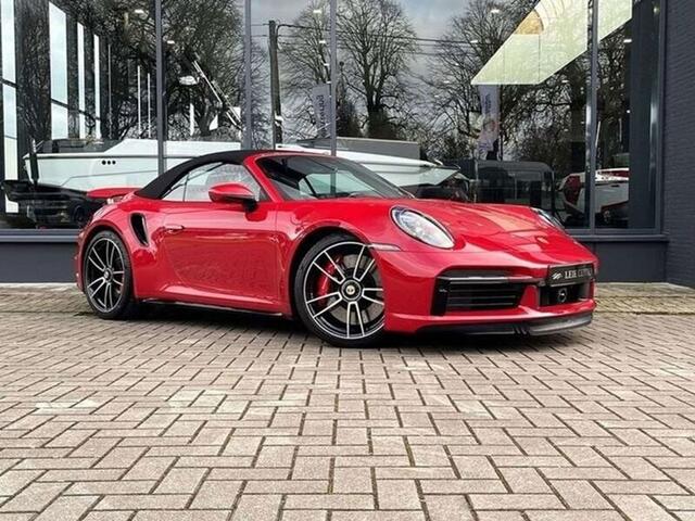 Porsche 992 
