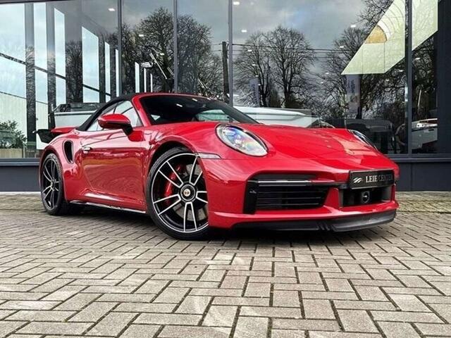 Porsche 992 