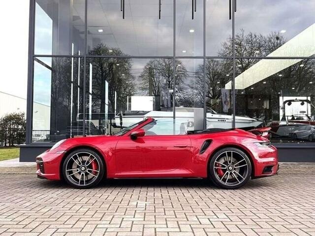 Porsche 992 