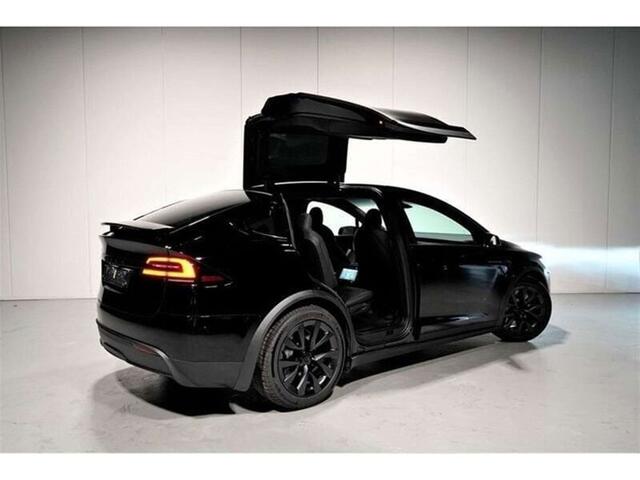 Tesla Model X Dual Motor AWD / 7-seat / Full self driving