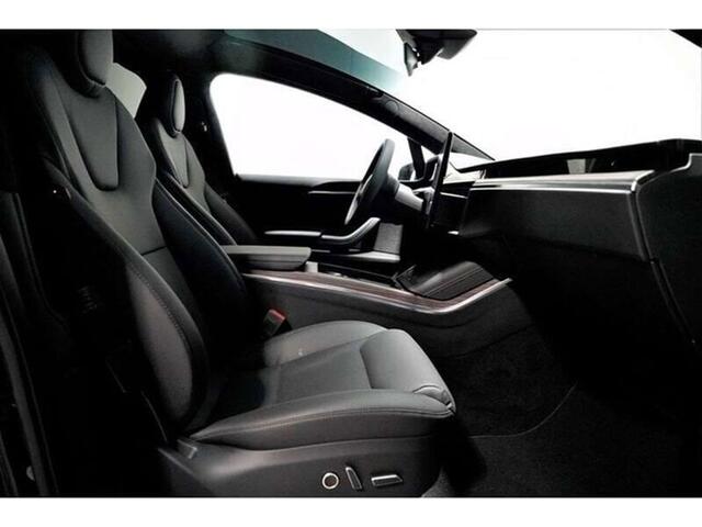 Tesla Model X Dual Motor AWD / 7-seat / Full self driving