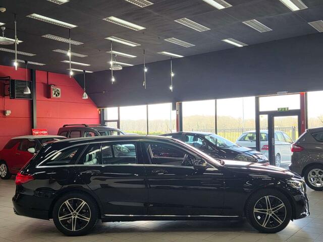 Mercedes-Benz C-Klasse 180 d Business SolutionAUTOMAATLEDERNAVICAMERA