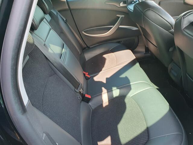 Citroen C5 Tourer 1.6 THP | Radio | Clima | Navi | Lichtmetalen velgen | Stuurbediening | Cruise control |