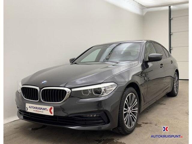 BMW 5-Serie 530 eA Perfomance line Leder GPS Camera verw.Zetels Alu