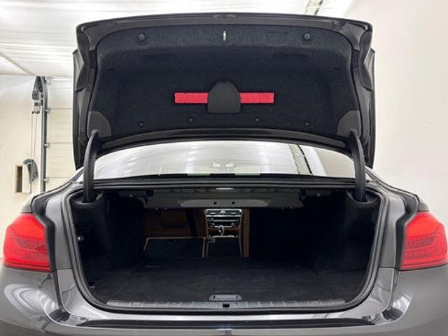 BMW 5-Serie 530 eA Perfomance line Leder GPS Camera verw.Zetels Alu