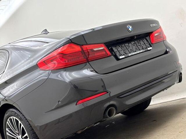BMW 5-Serie 530 eA Perfomance line Leder GPS Camera verw.Zetels Alu