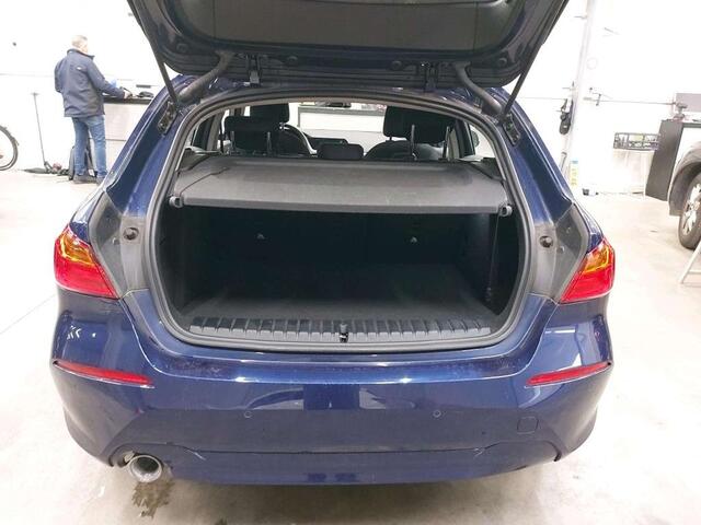 BMW 1-Serie 116 dA Hatch New NAVI PRO-CRUISE-PARKING-EURO6d