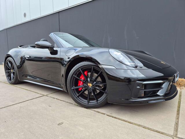 Porsche 911 /992 2 Cabrio 3.0 TurboPDKSPORTUITLAAT