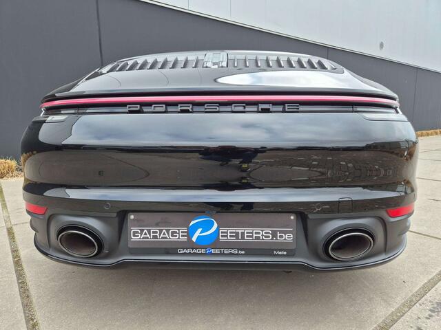 Porsche 911 /992 2 Cabrio 3.0 TurboPDKSPORTUITLAAT