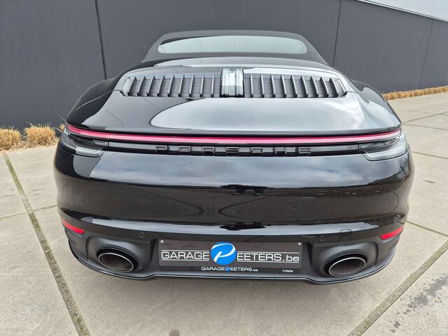 Porsche 911 /992 2 Cabrio 3.0 TurboPDKSPORTUITLAAT