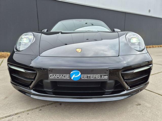 Porsche 911 /992 2 Cabrio 3.0 TurboPDKSPORTUITLAAT