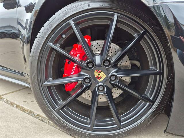 Porsche 911 /992 2 Cabrio 3.0 TurboPDKSPORTUITLAAT