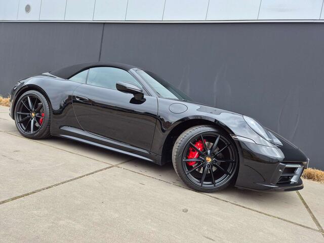 Porsche 911 /992 2 Cabrio 3.0 TurboPDKSPORTUITLAAT