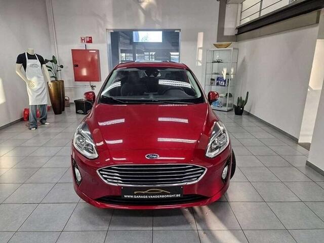 Ford Fiesta TITANIUM BENZINE