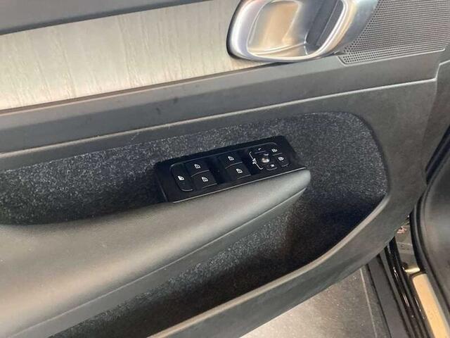 Volvo XC40 INSCRIPTION T2 BENZINE LEDER