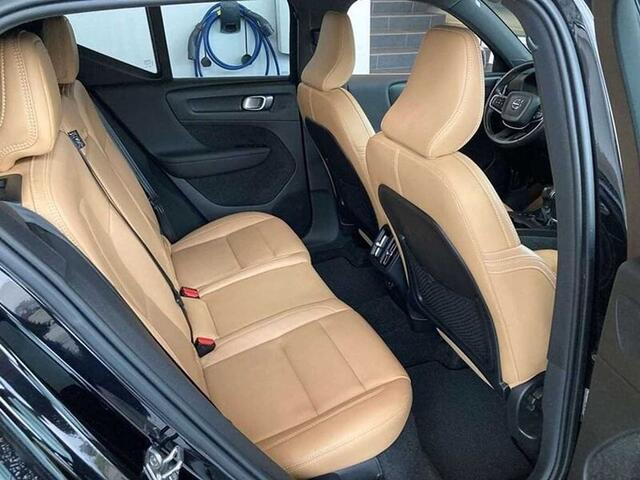 Volvo XC40 INSCRIPTION T2 BENZINE LEDER