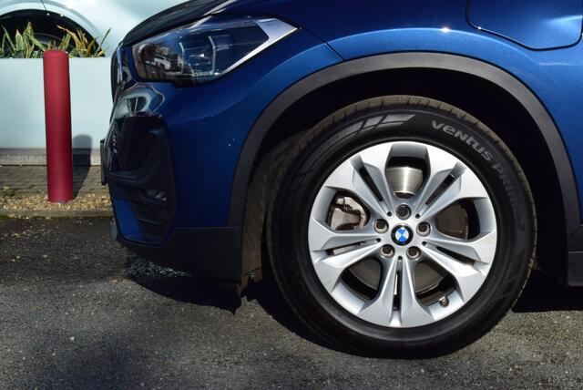 BMW X1 PHEV LEDER - NAVI PRO - FULL LED - CAMERA - HUD - GARANTIE