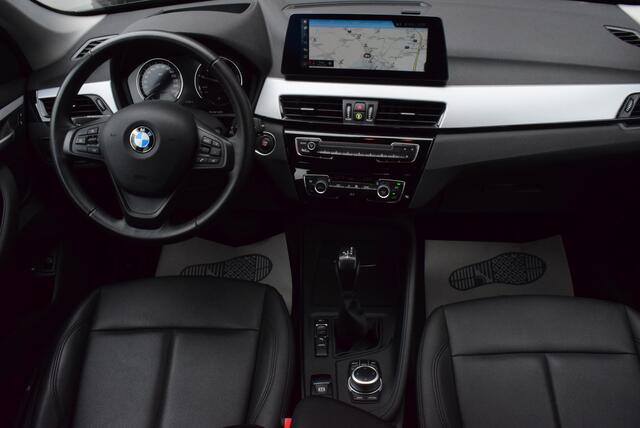 BMW X1 PHEV LEDER - NAVI PRO - FULL LED - CAMERA - HUD - GARANTIE