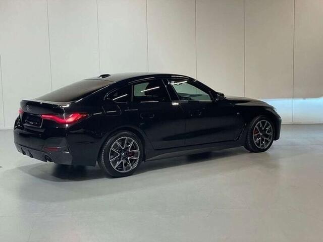 BMW 4-Serie 420 420d xDrive - Mpakket - CAM - NAVI