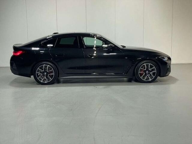 BMW 4-Serie 420 420d xDrive - Mpakket - CAM - NAVI