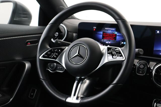 Mercedes-Benz CLA-Klasse 200 PROGRESSIVE iA DCT SEDAN PROGRESSIVE iA DCT + GPS + PDC + HALF-LEDER + ALU 18