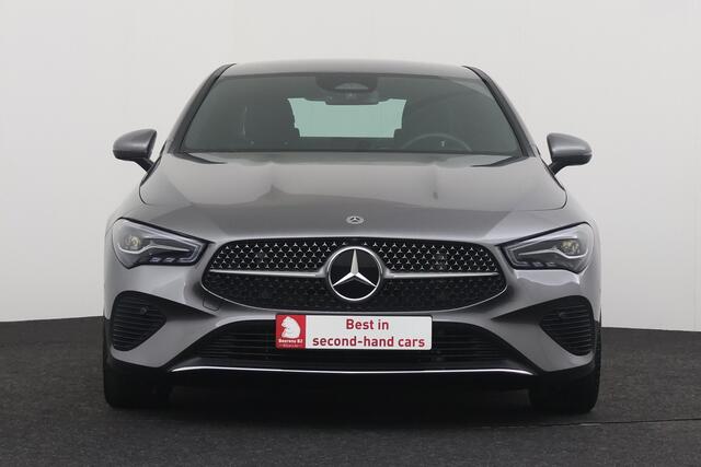 Mercedes-Benz CLA-Klasse 200 PROGRESSIVE iA DCT SEDAN PROGRESSIVE iA DCT + GPS + PDC + HALF-LEDER + ALU 18
