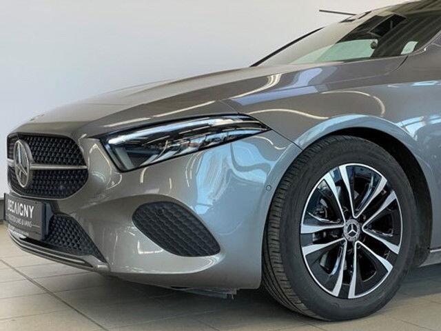 Mercedes-Benz A-Klasse 180 Luxury LederCameraLEDSensoren voor/achter