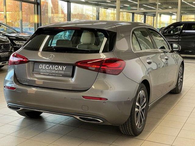 Mercedes-Benz A-Klasse 180 Luxury LederCameraLEDSensoren voor/achter